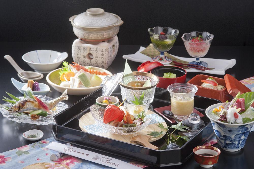 Matsui-bekkan Hanakanzashi 傳統日式旅館 京都
