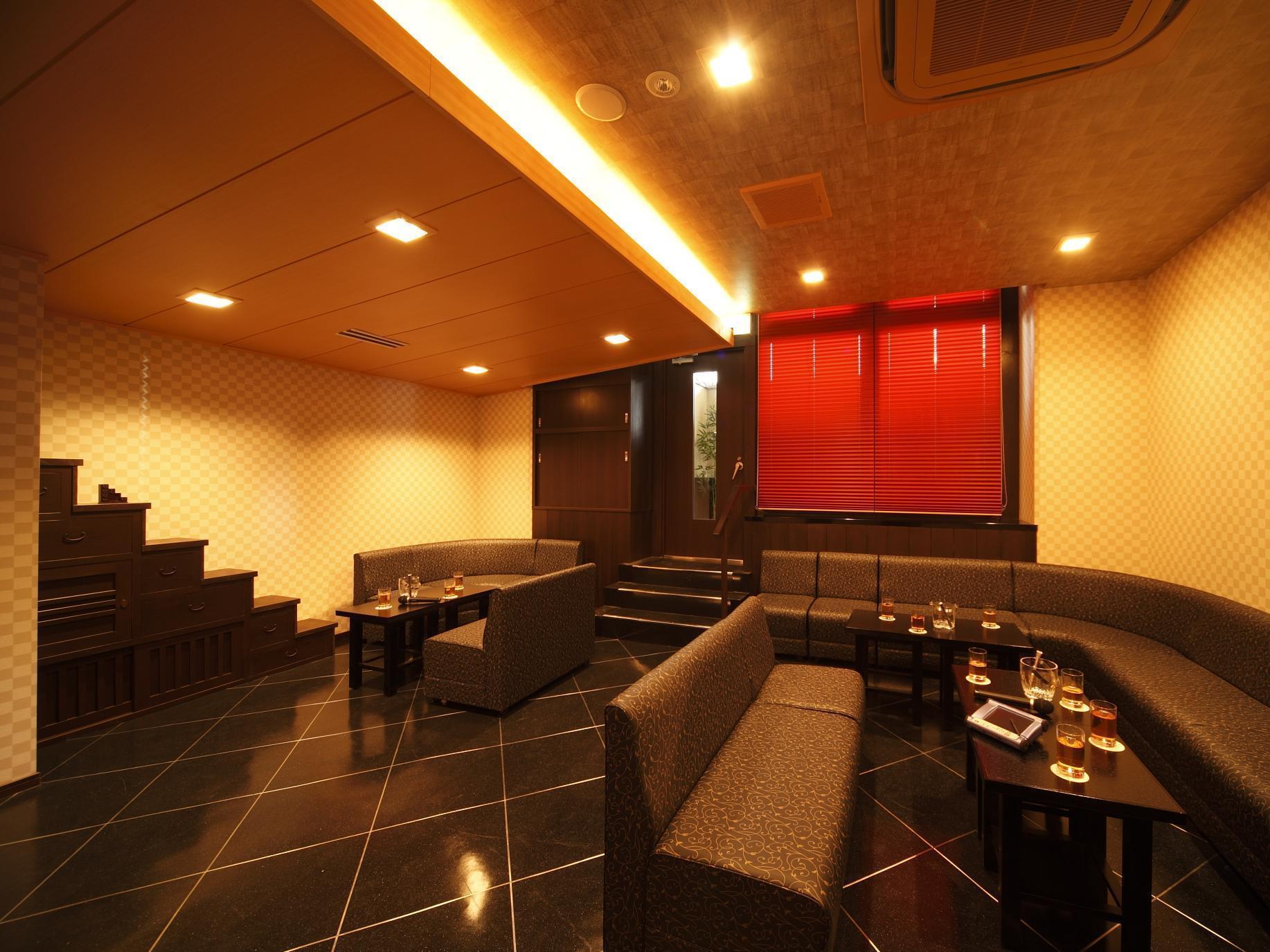 Matsui-bekkan Hanakanzashi 傳統日式旅館 4*
