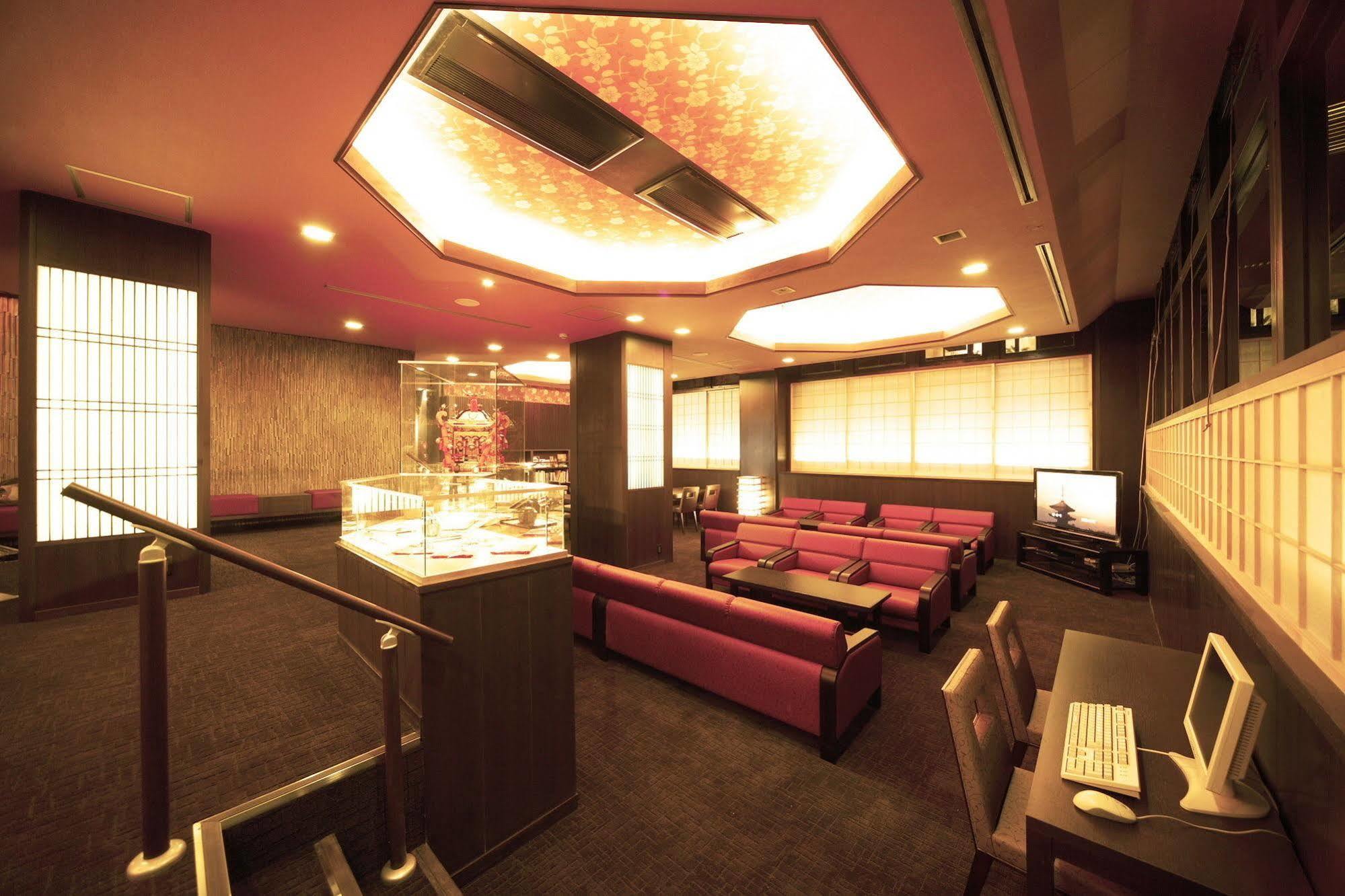 Matsui-bekkan Hanakanzashi 傳統日式旅館 京都